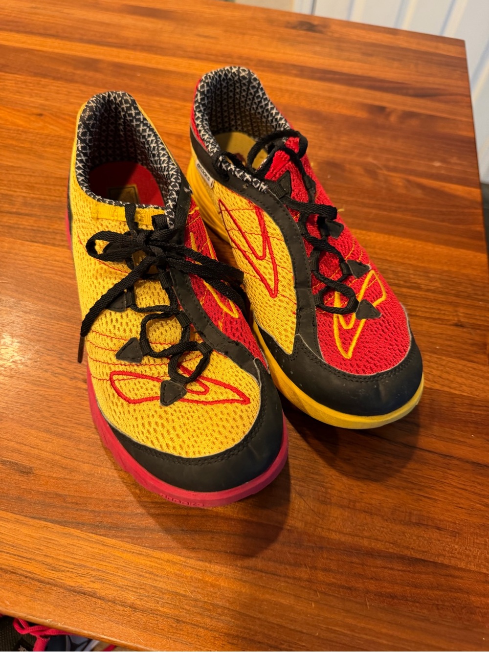 Brooks Green Silence Running Shoes - Men’s 8 - Picture 2 of 5
